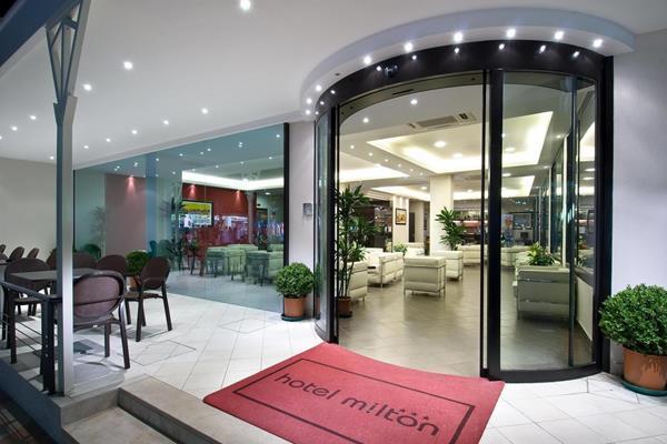 Hotel Milton 카톨리카 외부 사진